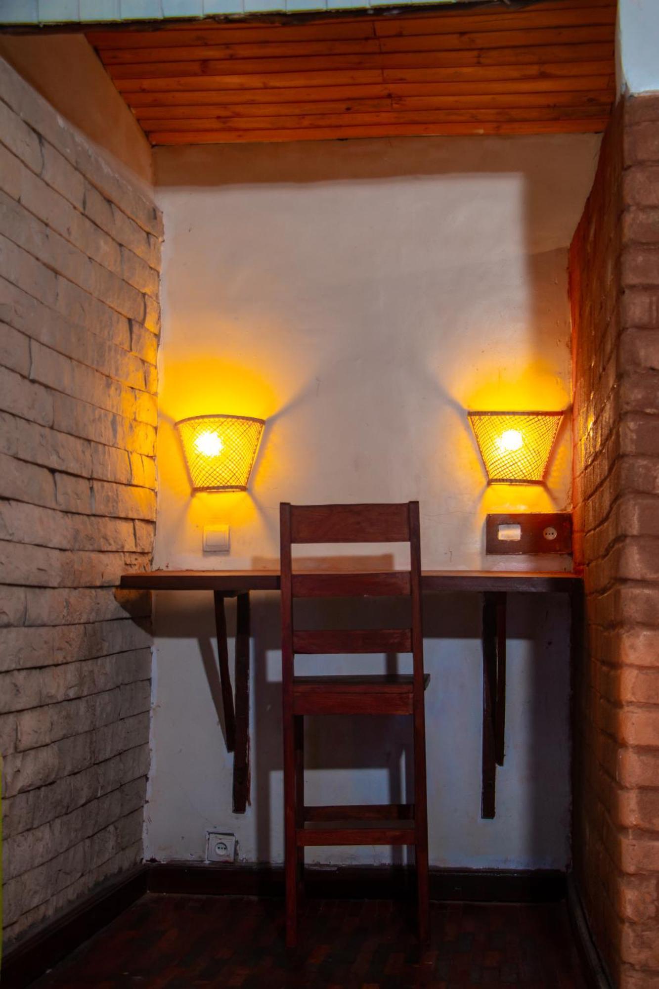 מאהאג'נגה Ampazony Oasis Lodge מראה חיצוני תמונה
